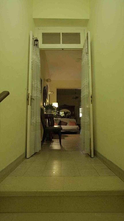 MUY BUENA CASA EN PLENO CENTRO DE SALTO