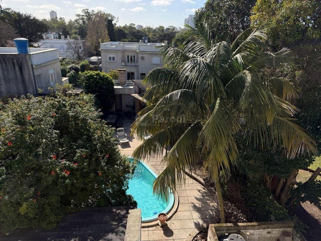 PARODI Venta casa 7 dormitorios Parque Batlle