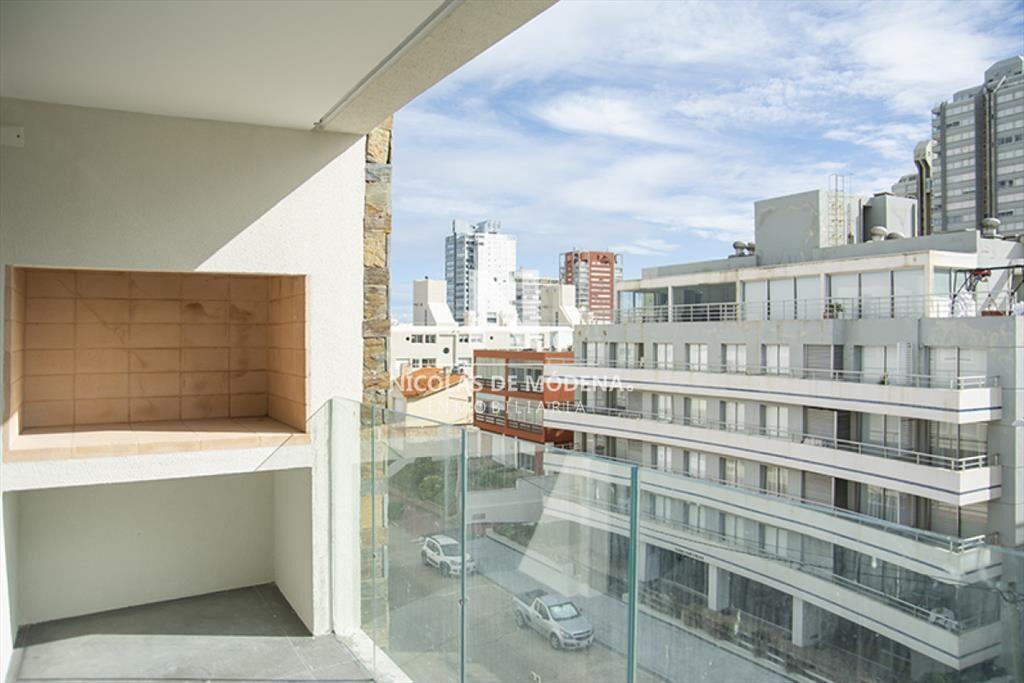 Departamento a estrenar en torre de categoría