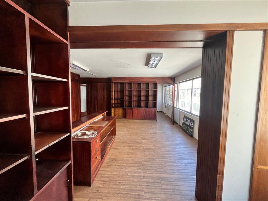 Venta o Alquiler oficina Ciudad Vieja con garaje
