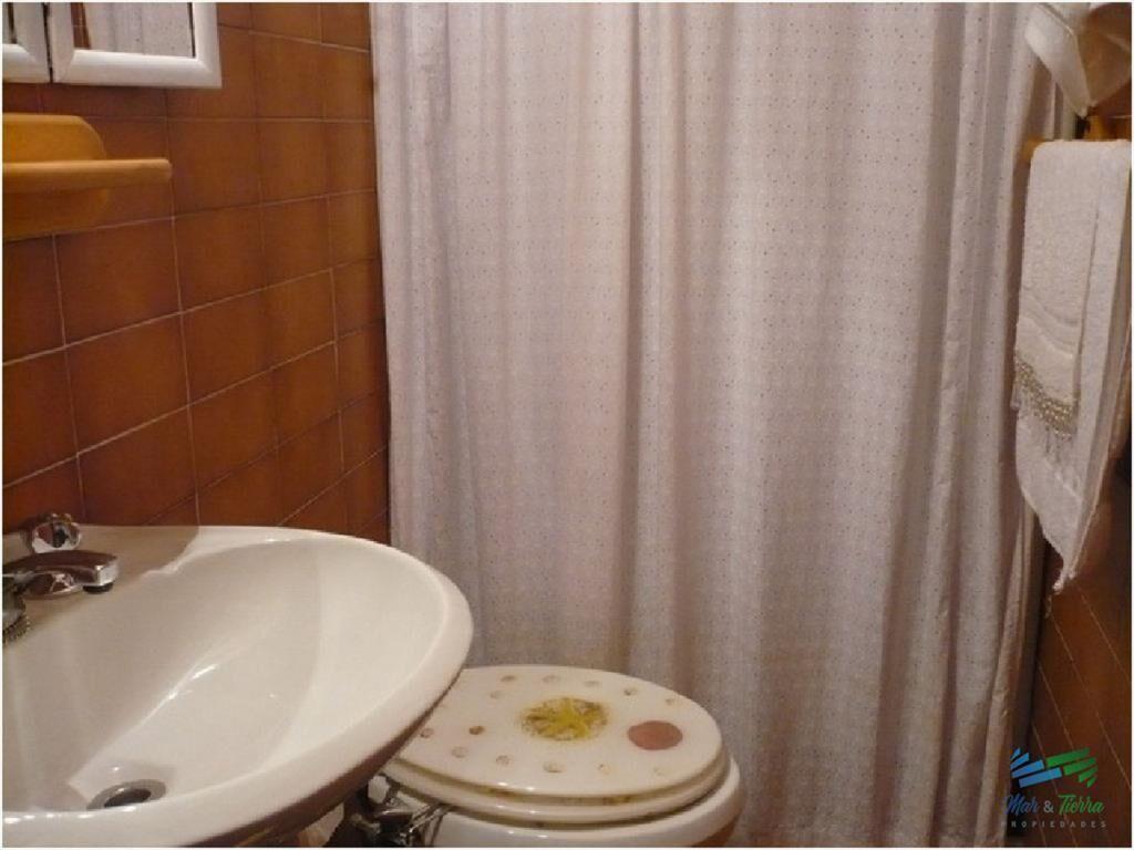 Vendo apartametno 2 dormitorios con vista al mar