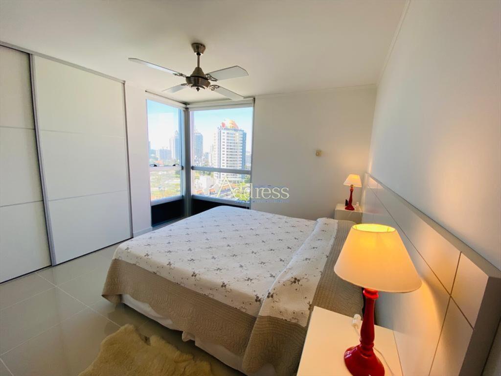 Departamento 3 dormitorios En Venta, Chiverta a