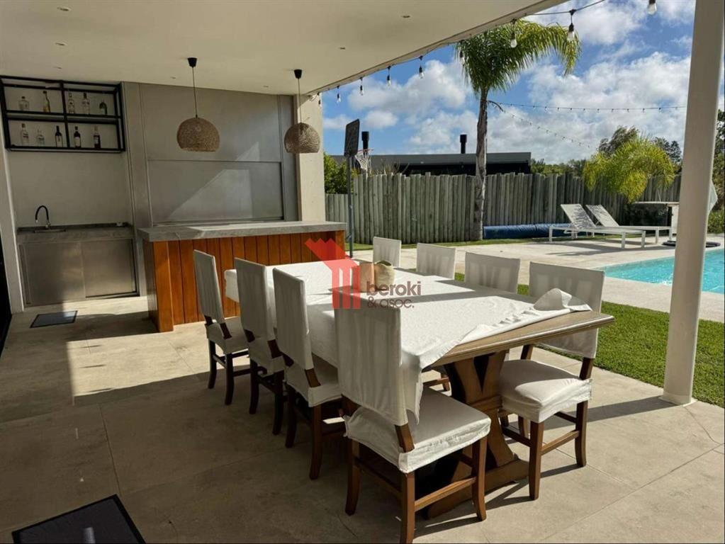 Venta Casa 4 Dormitorios Viñedos de la Tahona al
