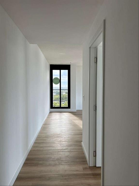 APARTAMENTO EN ALQULILER 2 DORM CON GARAGE