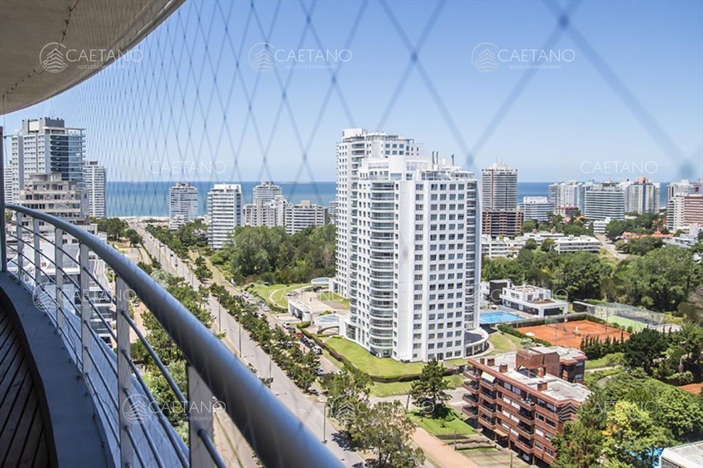 Hermoso PentHouse con vista al mar.