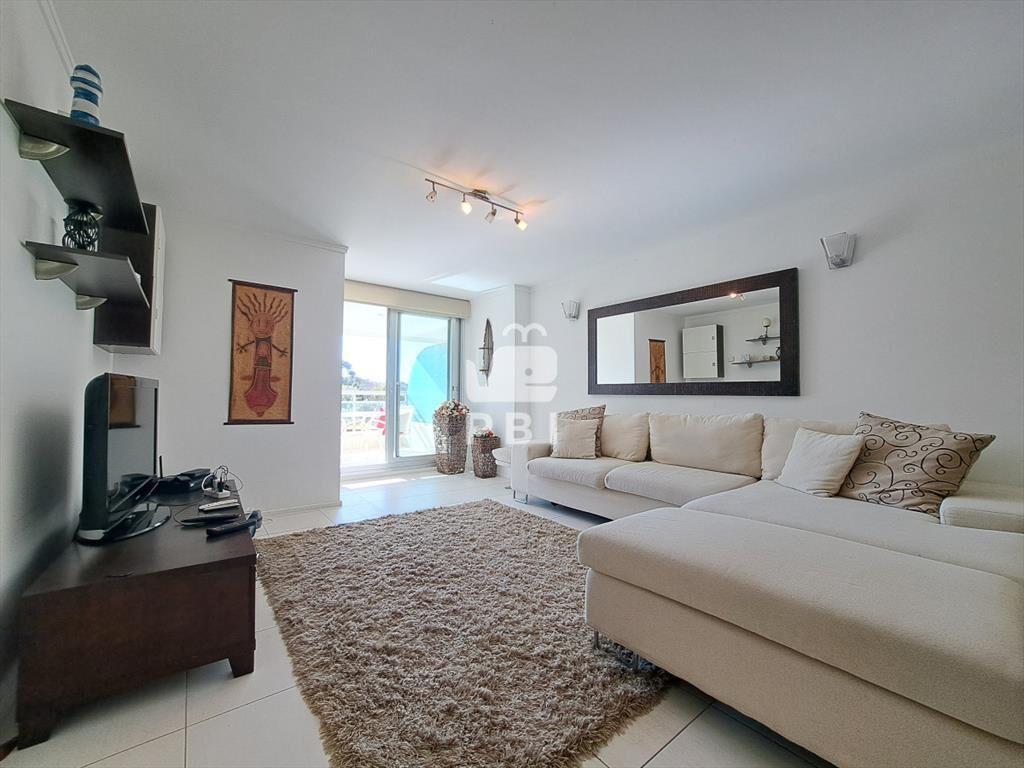 Apartamento de 2 dormitorios en Punta del Este -