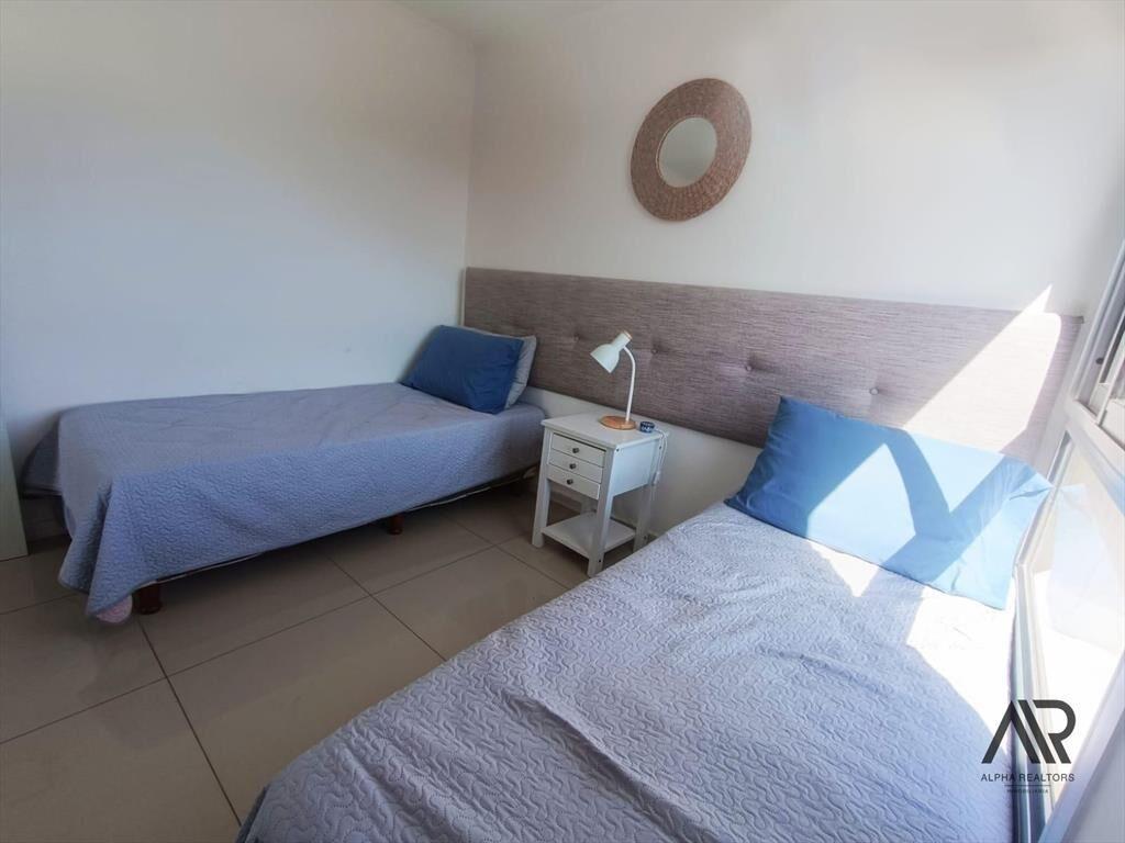 Apartamento en venta c/ cochera en Playa Brava
