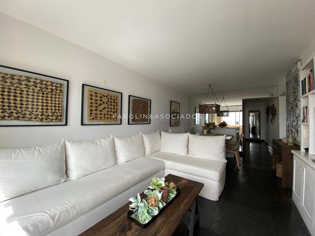 Vende apartamento con vista al mar de 3 Punta del