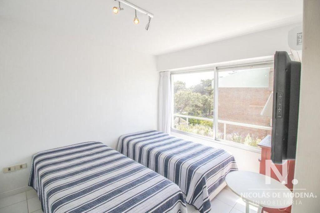 PLAYA BRAVA, PRIMERA LINEA AL MAR PENTHOUSE!!!