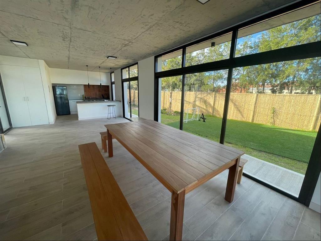 3 DORMITORIOS CASA A ESTRENAR PARQUE MIRAMAR BARRIO ALMADÍA
