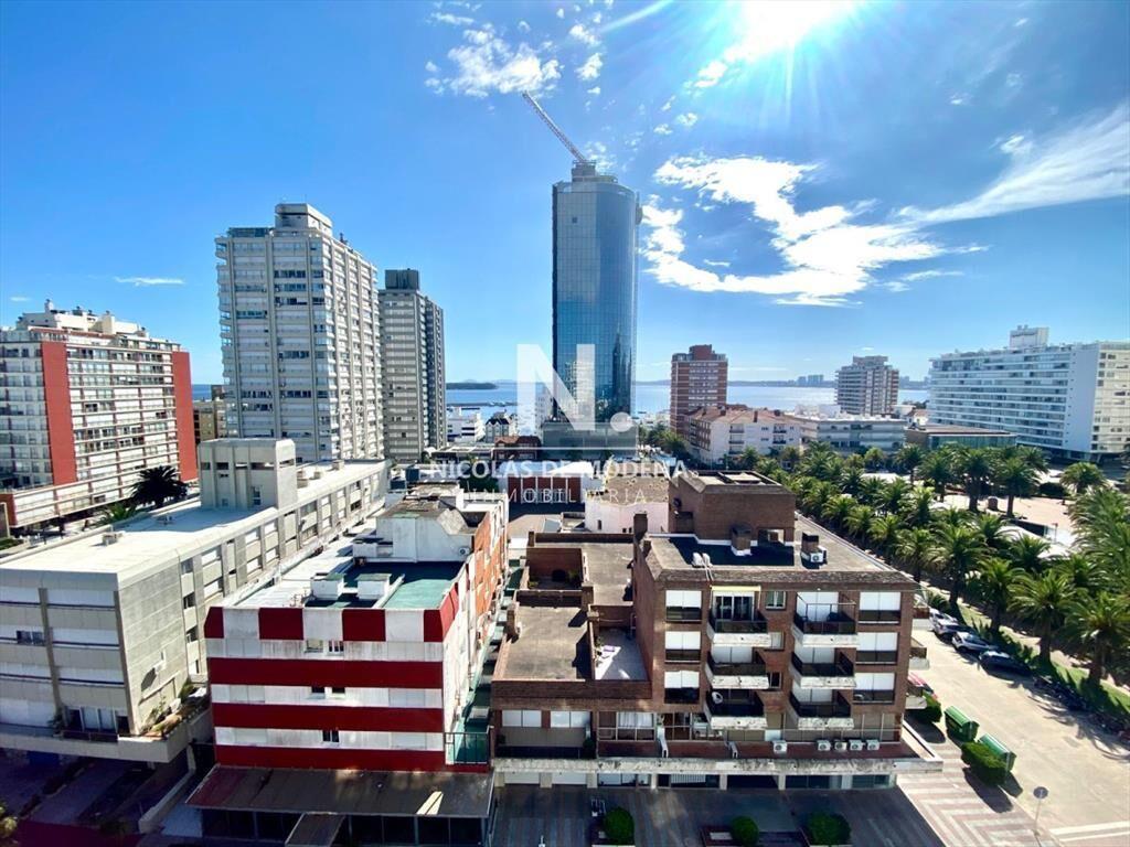 Apartamento en Peninsula, Punta del Este de 3