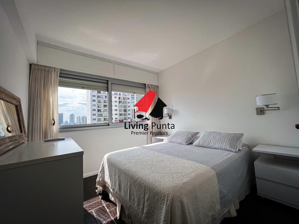 Alquiler apartamento 1 dormitorio y medio en del