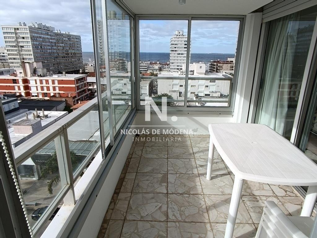 Departamento de 2 dormitorios en venta en