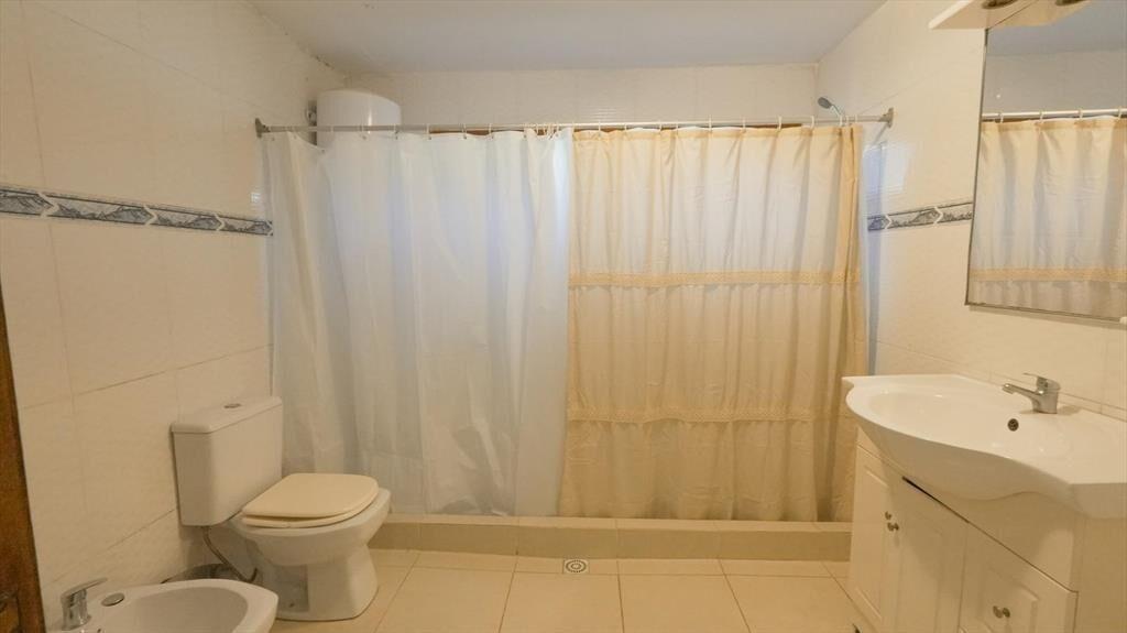Casa en Venta en El Tesoro: 3 Dormitorios + Apartamento Ind