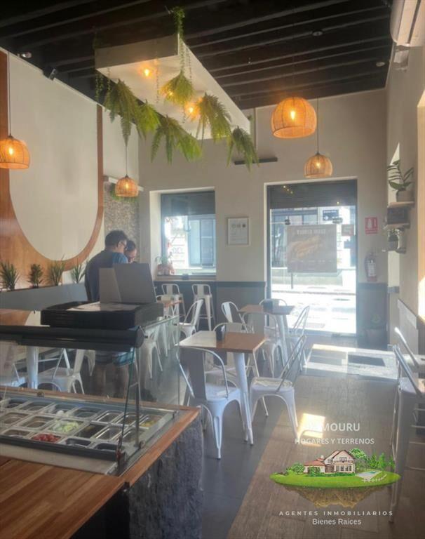 SE VENDE LLAVE COMERCIAL CAFETERIA EN CIUDAD VIEJA