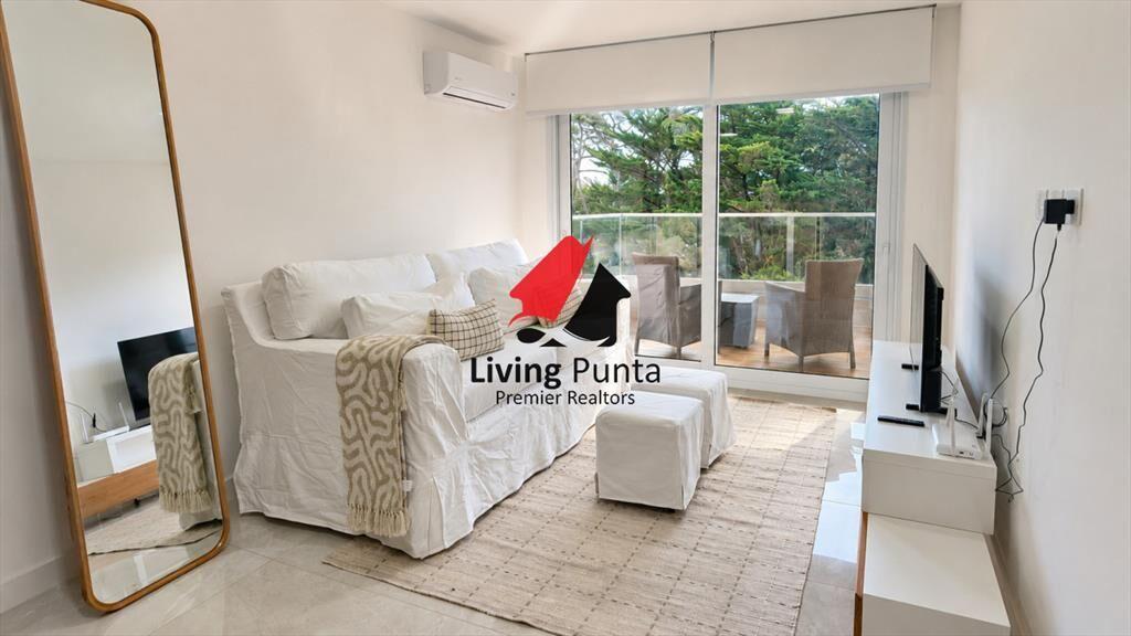 Apartamento de 1 dormitorio en venta, con vista a