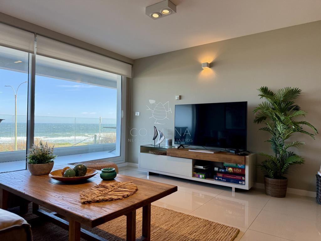 Apartamento en Venta en Edificio HORIZONTE sobre
