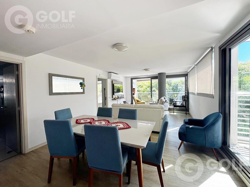 Venta de apartamento de 3 dormitorios CON RENTA y 2 cochera