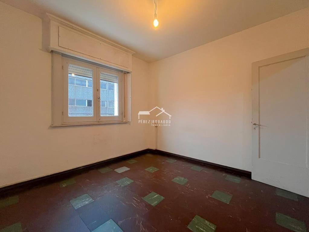 Venta apartamento 3 dormitorios al frente. Tres Cruces
