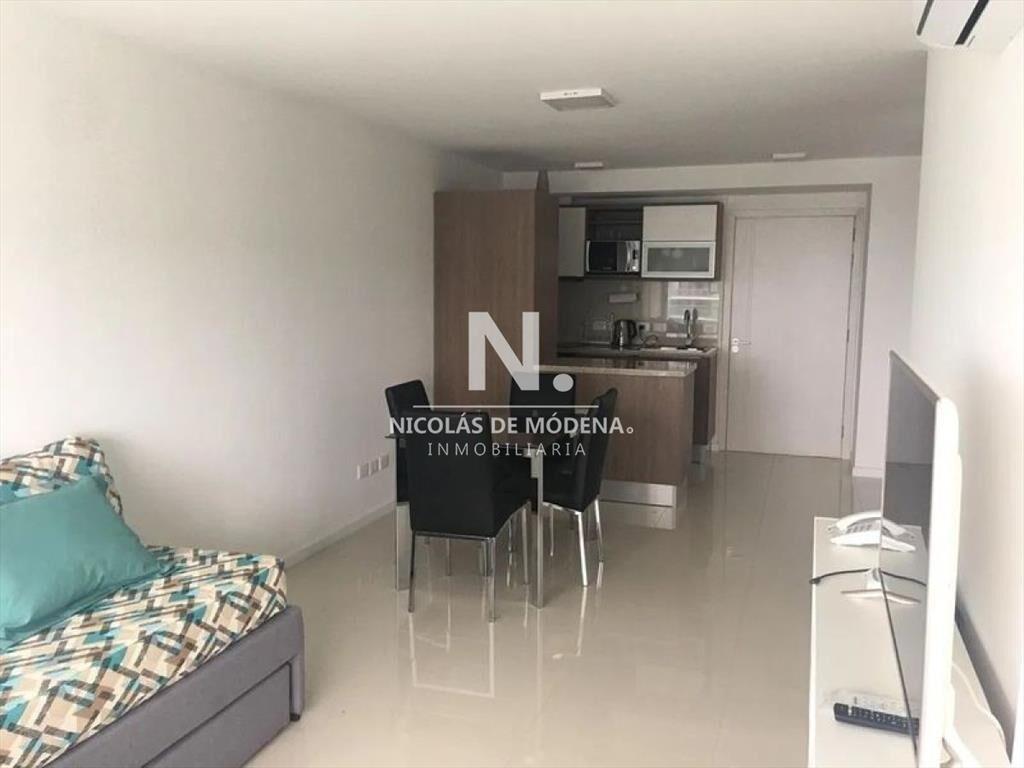 Departamento de 1 dormitorio en venta en torre