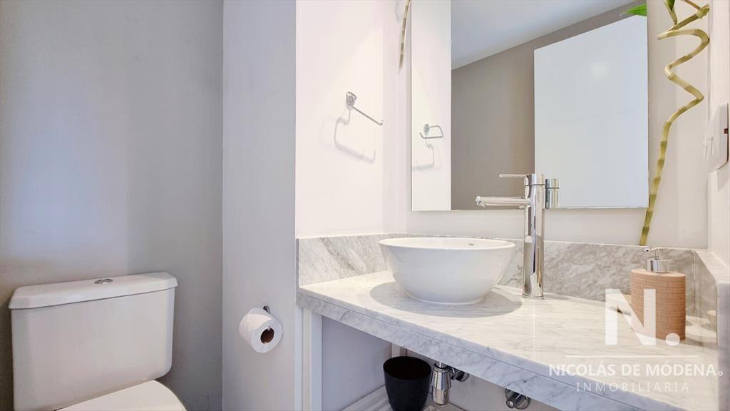 Apartamento de 1 dormitorio en Torre One, a metros del Mar