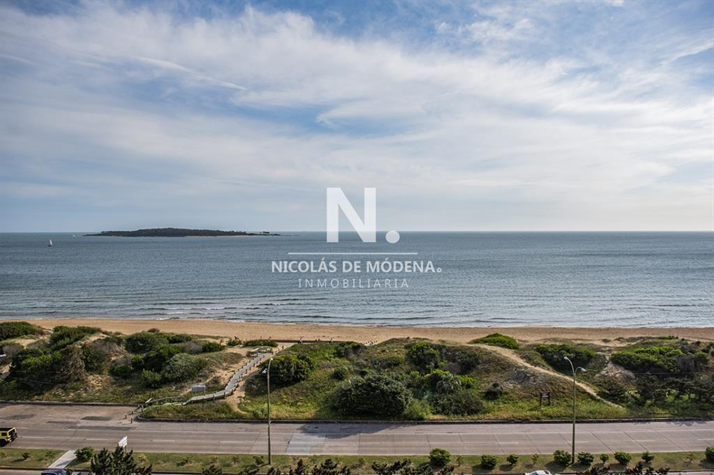 Espectacular departamento de 3 dorm. en alquiler