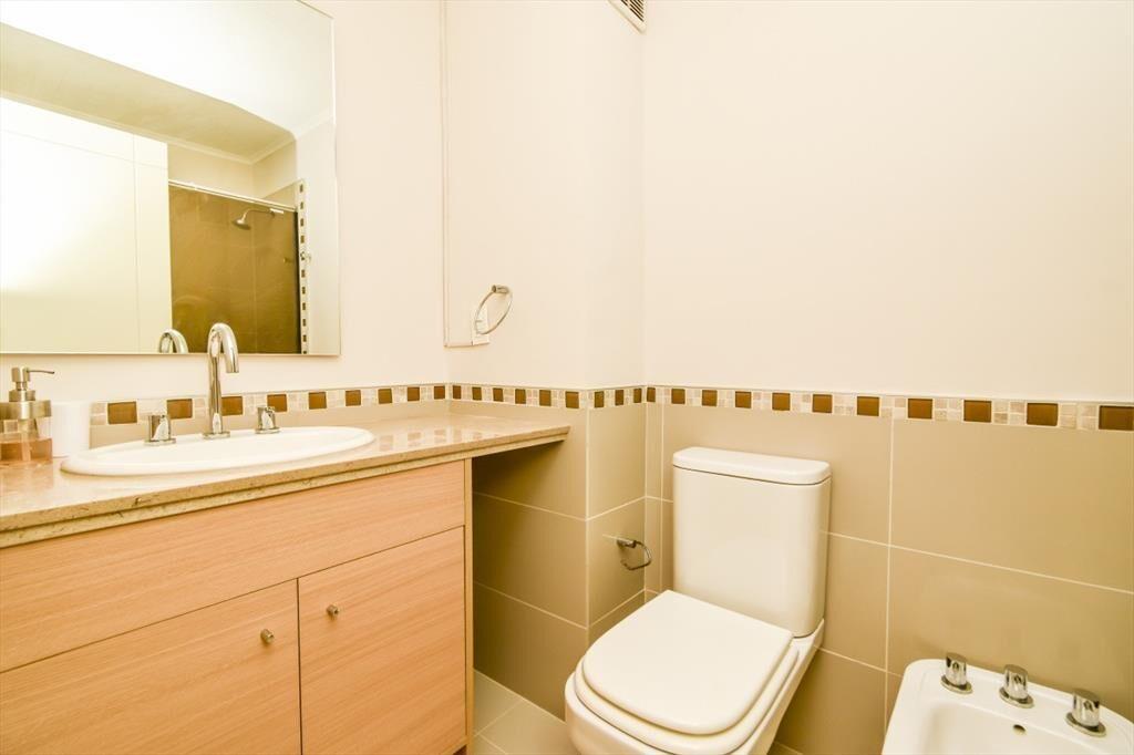 APARTAMENTO EN ALQUILER TEMPORARIO DE 3 SUITES EN EDIFICIO
