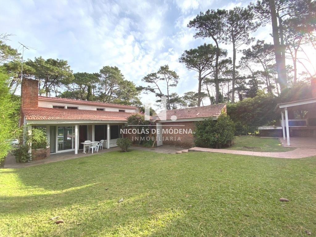 VENDE CHALET TRES DORMITORIOS , DOS BAÃ?OS Y Y DE