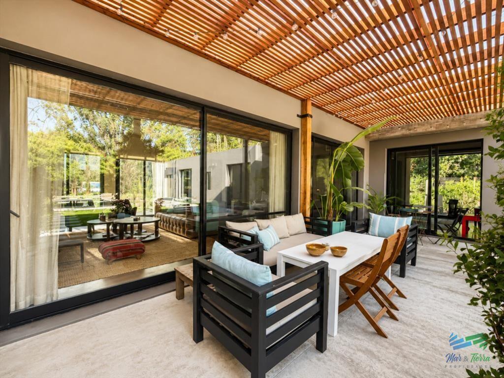Alquiler Anual, Excelente Casa de 3 Dormitorios en Barrio P
