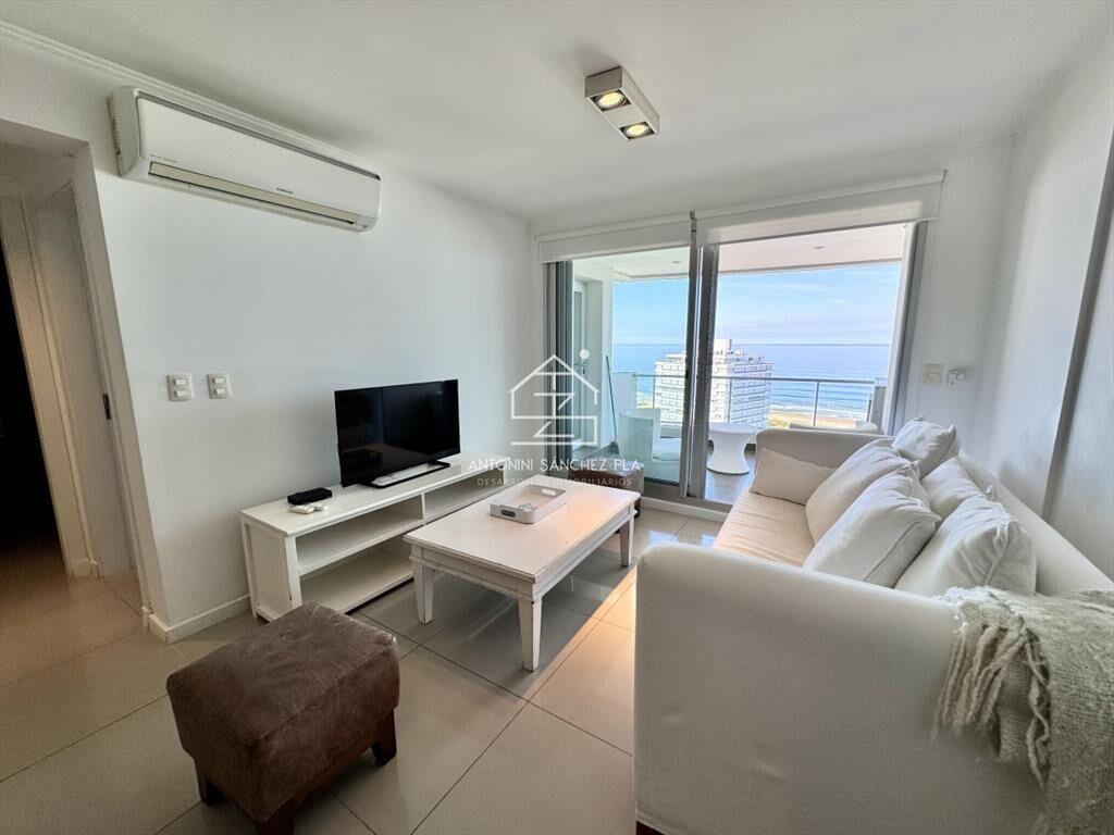 Venta Apartamento 3 dormitorios 4 baños Punta