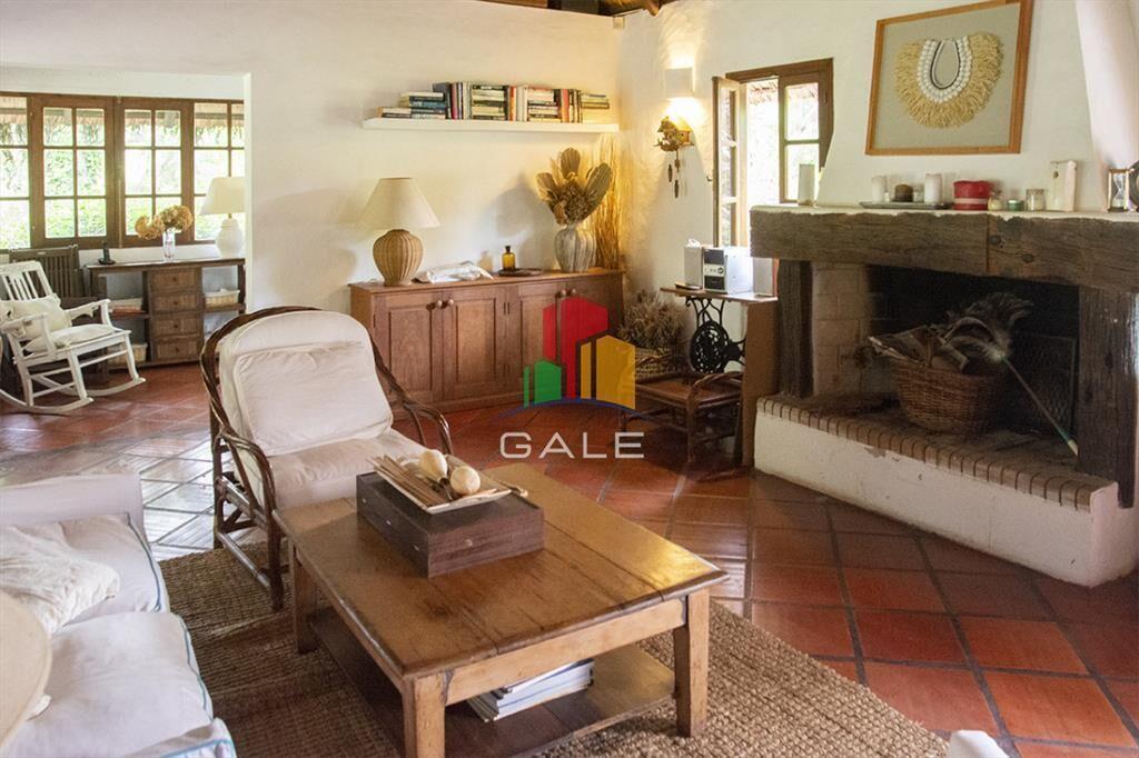 En venta casa en Cantegril