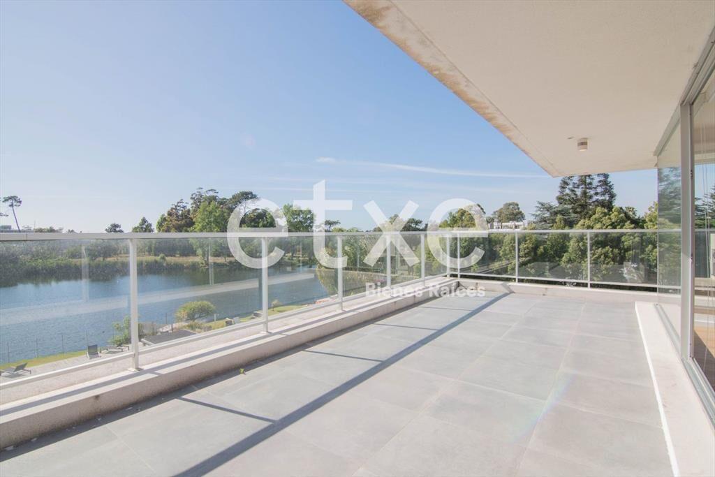 Apartamento en Alquiler Avenida de las Américas...