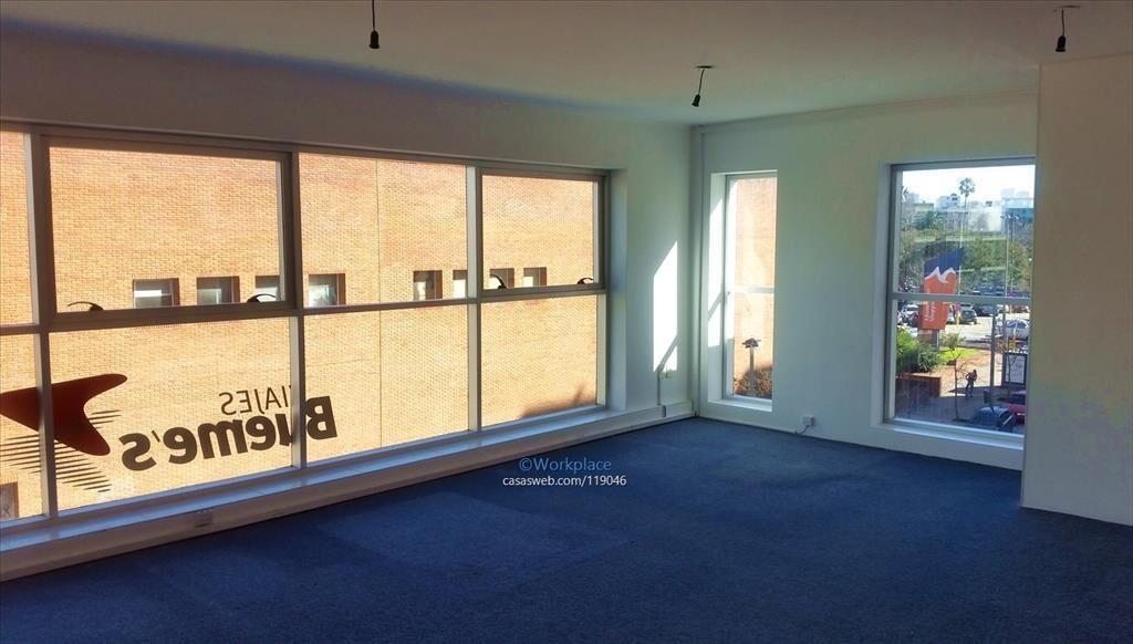 Oficina Pocitos Nuevo / Buceo - Venta con Renta