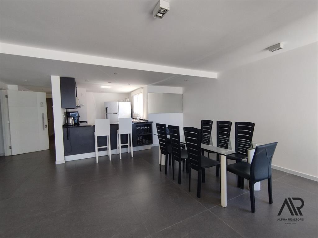 Apartamento en venta de 2 dormitorios en suite c/ cocher...