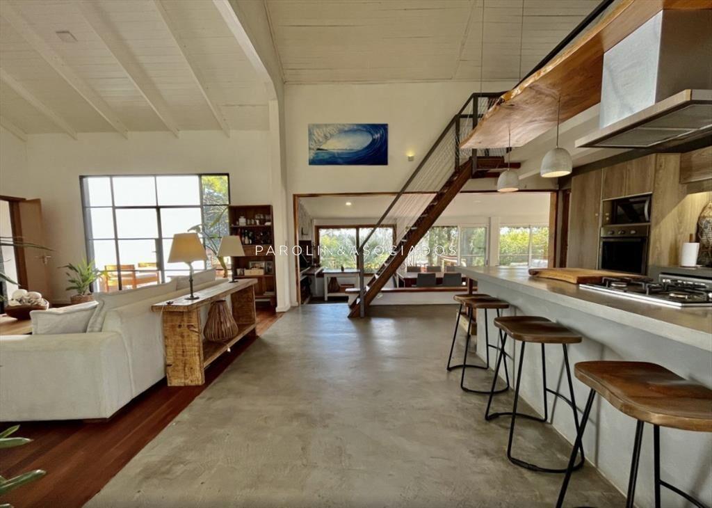 Casa en venta de 4 dormitorios en el Tesoro, La