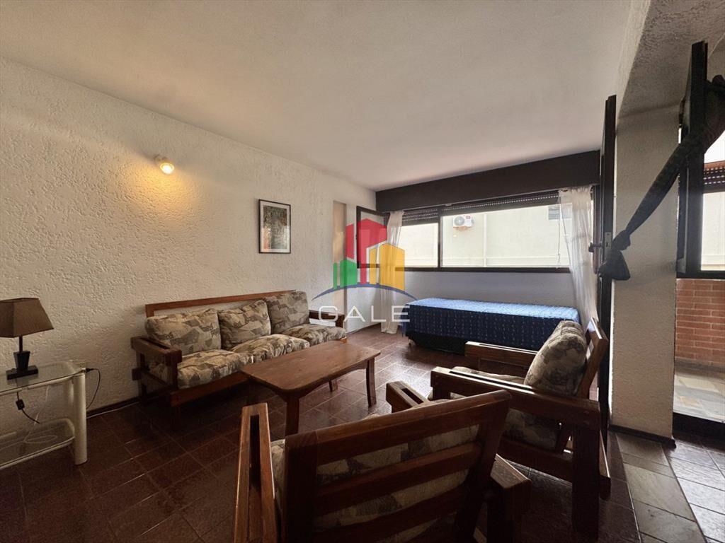 AIDY GRILL DUPLEX APARTAMENTO EN VENTA DE 2 DORMITORIOS