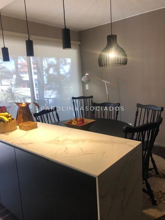 Apartamento de 2 dormitorios en venta en Punta