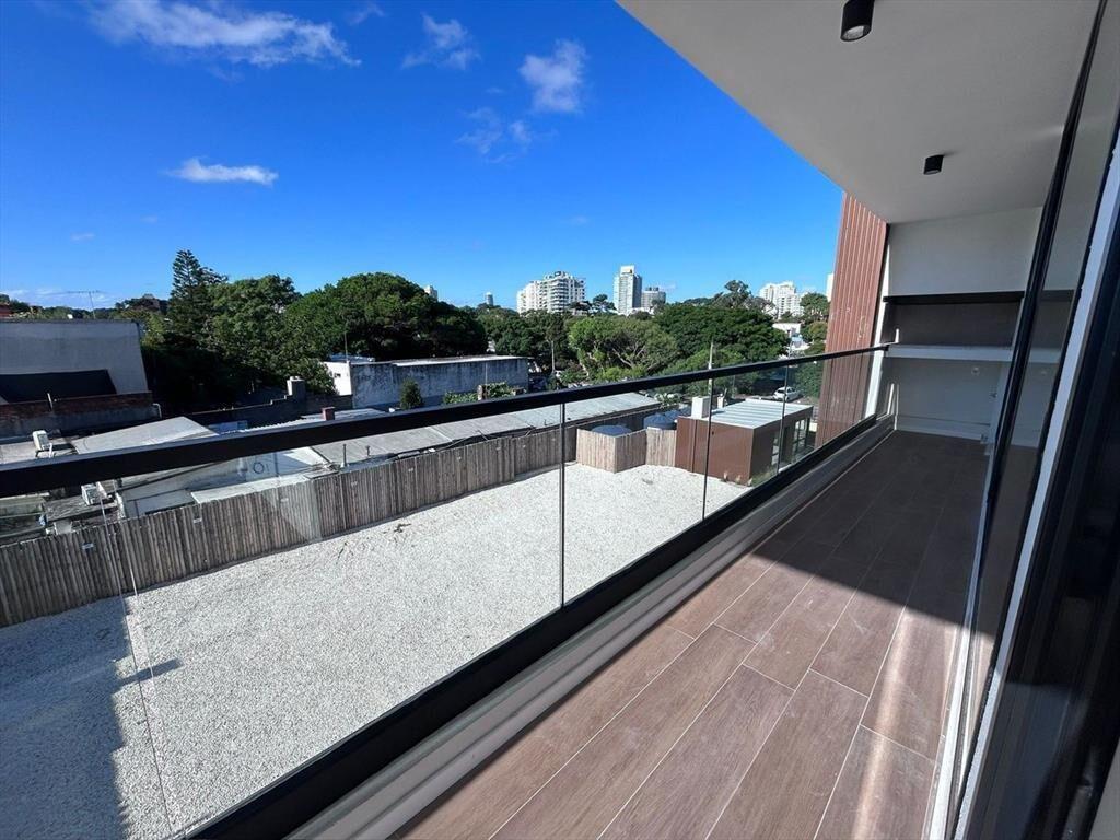 VENTA APARTAMENTO 2 DORMITORIOS PUNTA DEL ESTE