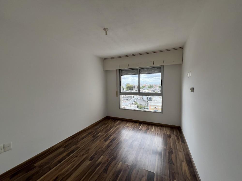 Venta apartamento 1 dorm en Parque Batlle, Av. Italia frente
