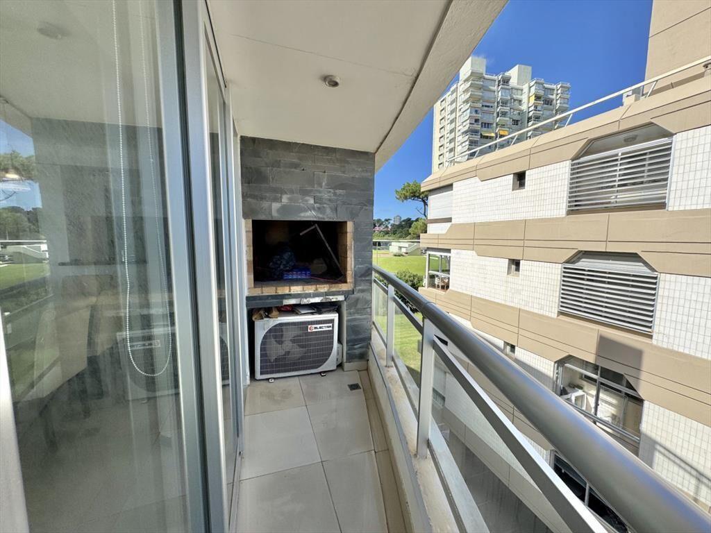 VENTA APARTAMENTO 2 DORMITORIOS - ACAPULCO BEACH