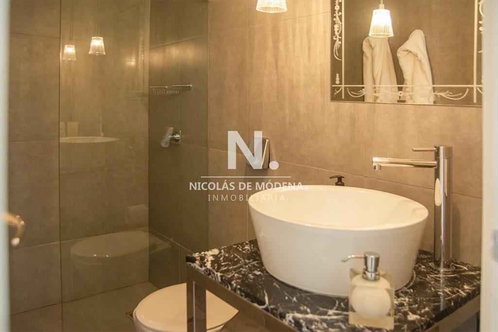 Apartamento en venta y alquiler. Playa Mansa 2