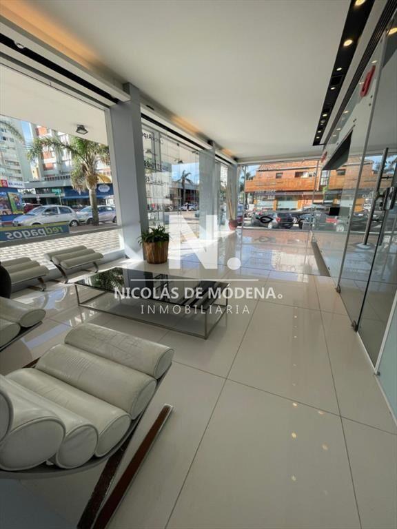 En venta Local de 430m2 en Torre Gorlero