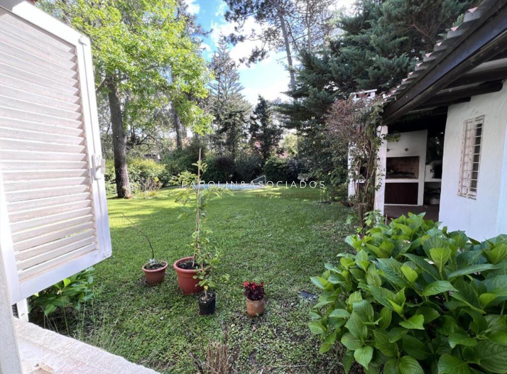 Casa en venta de 4 Dormitorios ubicada en Punta