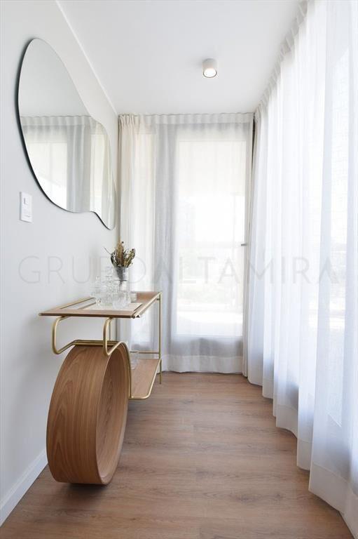Venta apartamento 2 dorm Pocitos con terraza