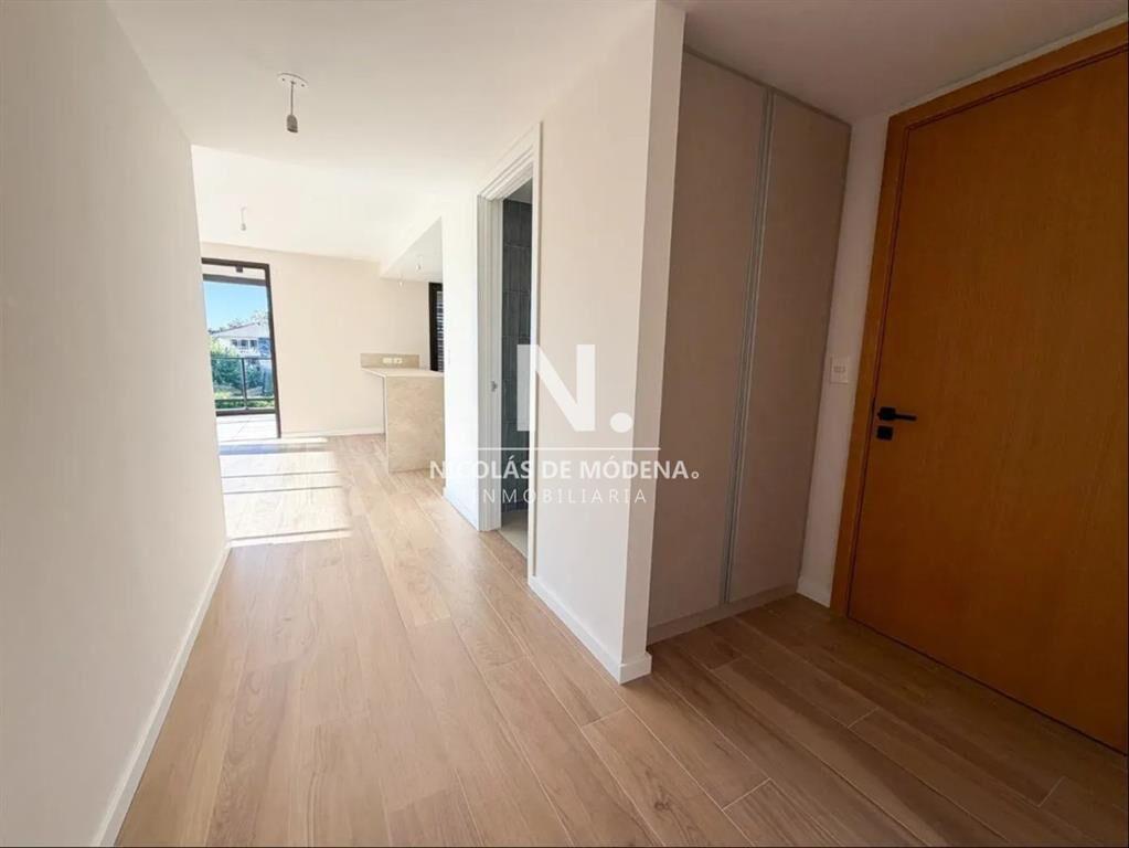 Apartamento en Pozo de 2 dormitorios. Carrasco.