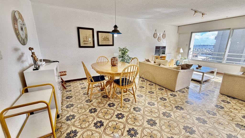Apartamento en venta 2 dormitorios al PUERTO!