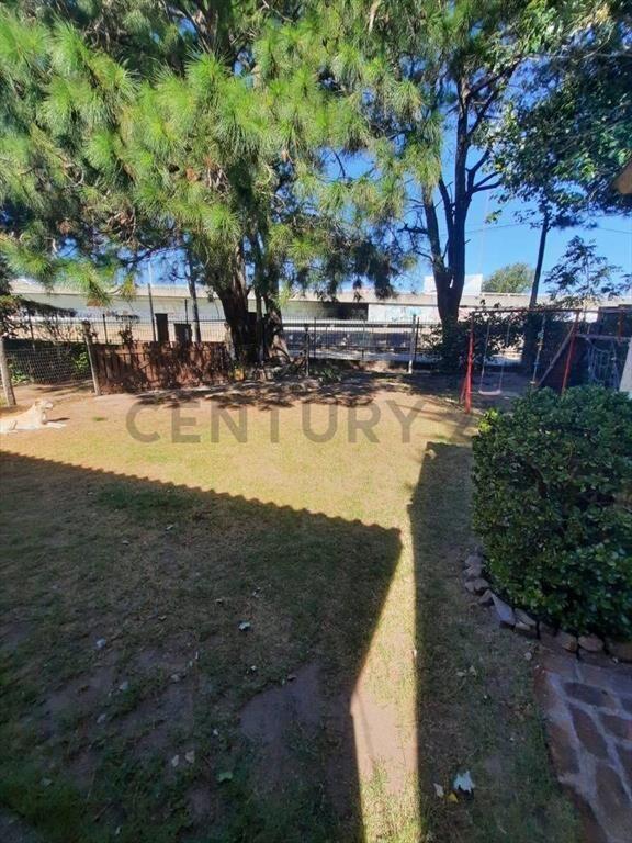 IDEAL INVERSION/ACEPTA BANCO/Dos Casas/500m2/Estacionamie...