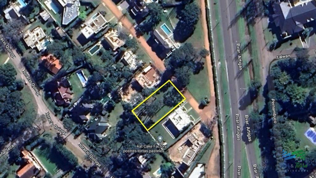 Vendo terreno en barrio privado Boulevard Park,