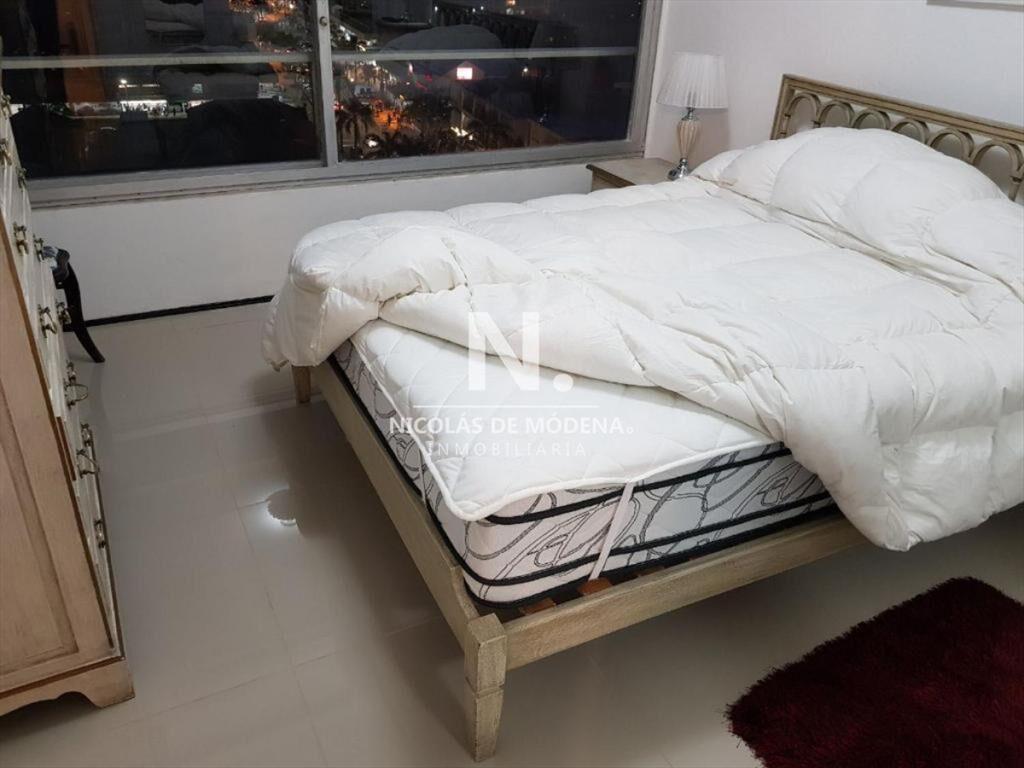 Apartamento de 1 dormitorio - Céntrico