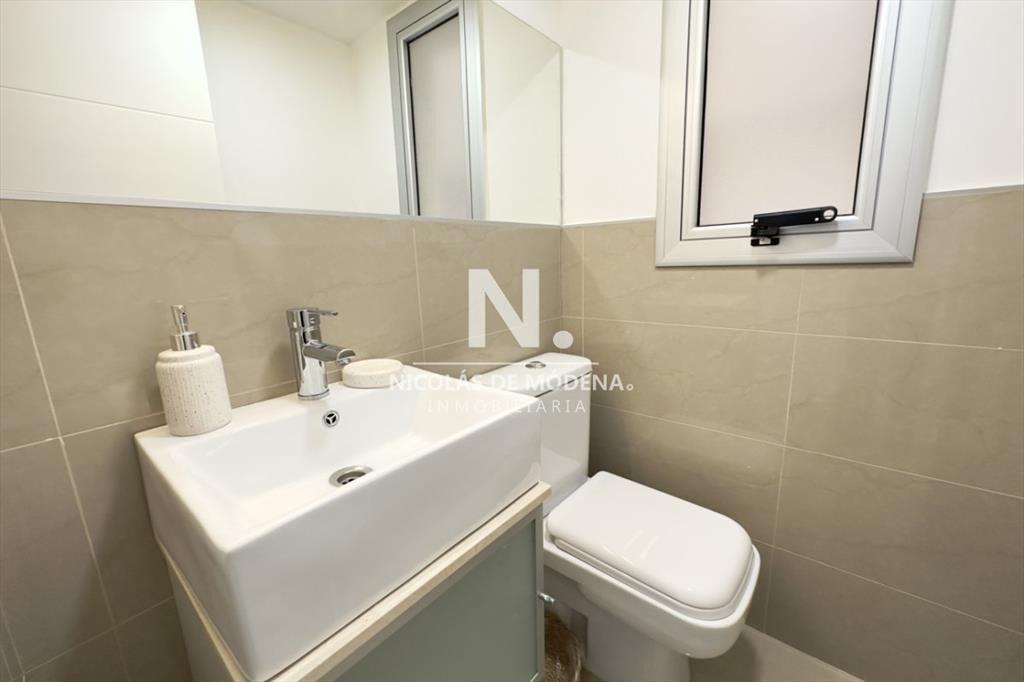 Apartamento de 3 dormitorios en alquiler Playa Brava